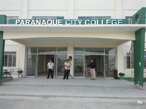 paranaque college|Parañaque City College .